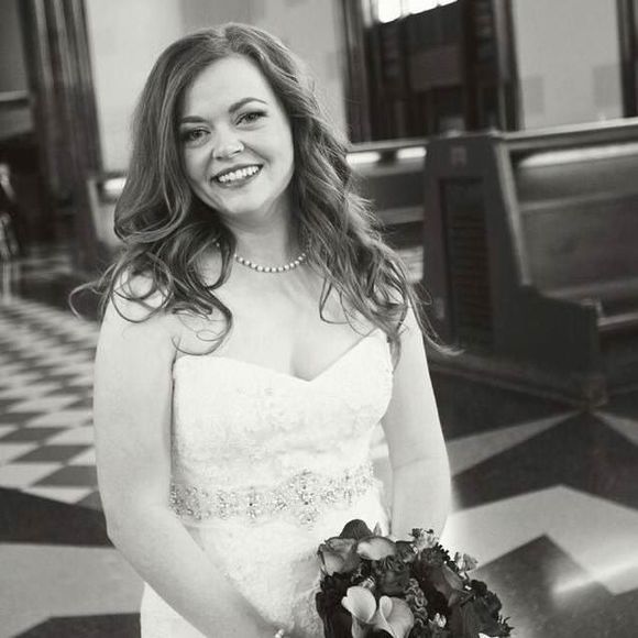 Meet your Posher, Katie - Picture 1 of 1